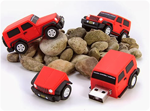 Pendrive w kształcie samochodu